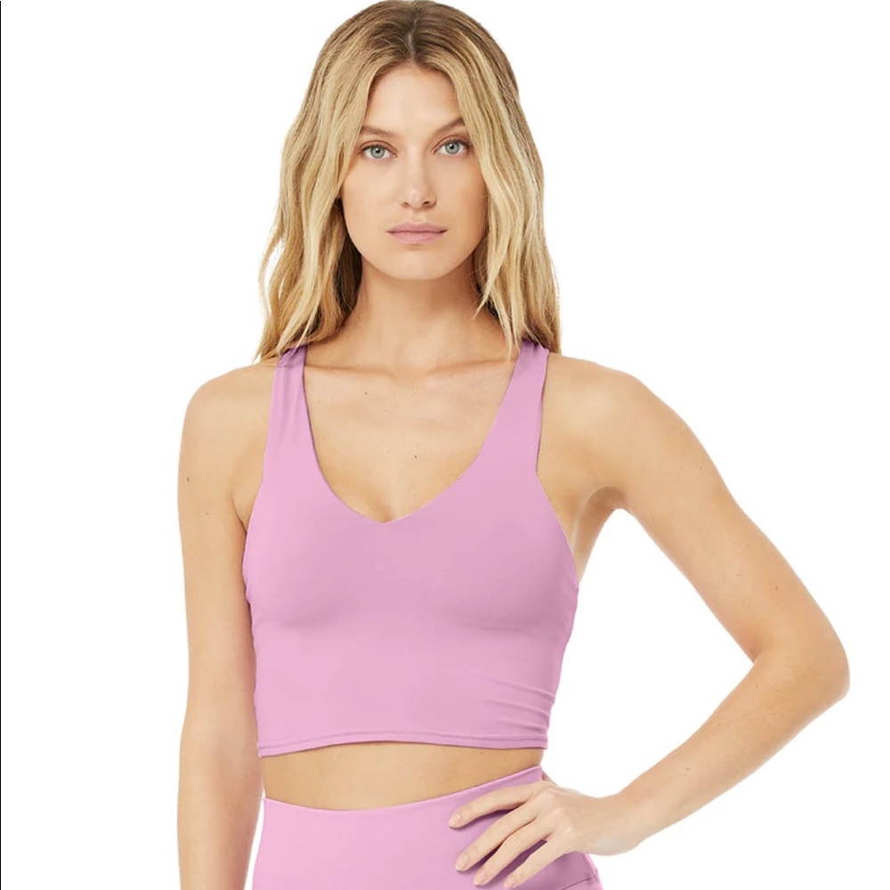 Never worn size M alo lavender top